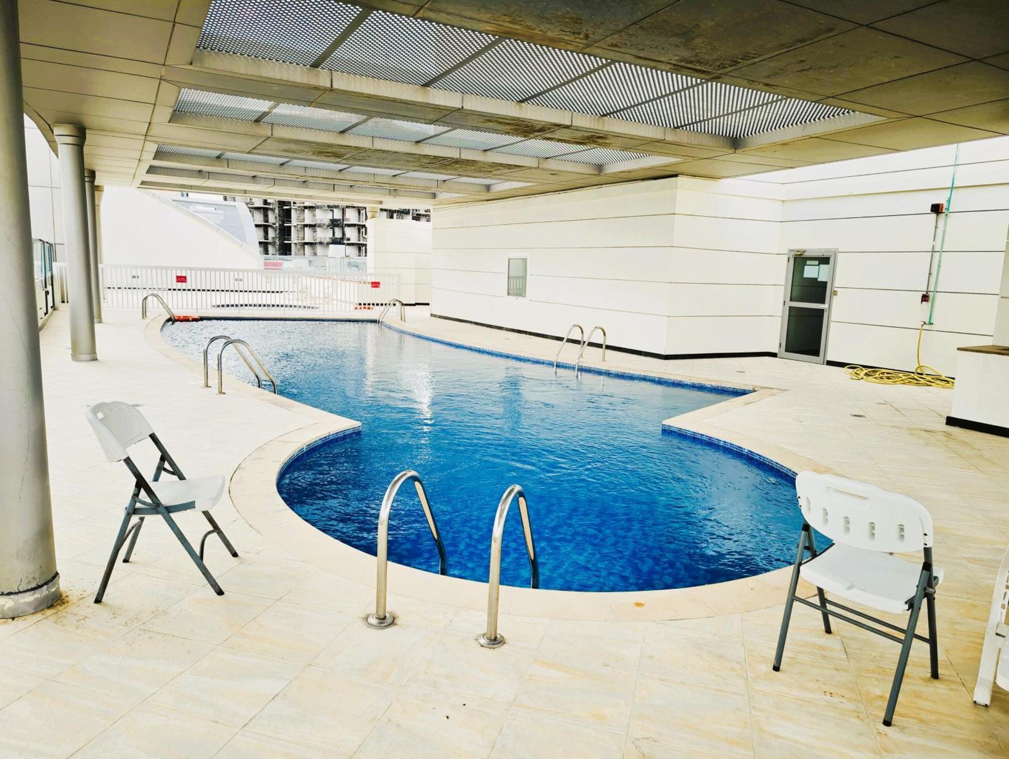369 Stays- 1 Bedroom Apartment In Sports City Дубай Екстериор снимка